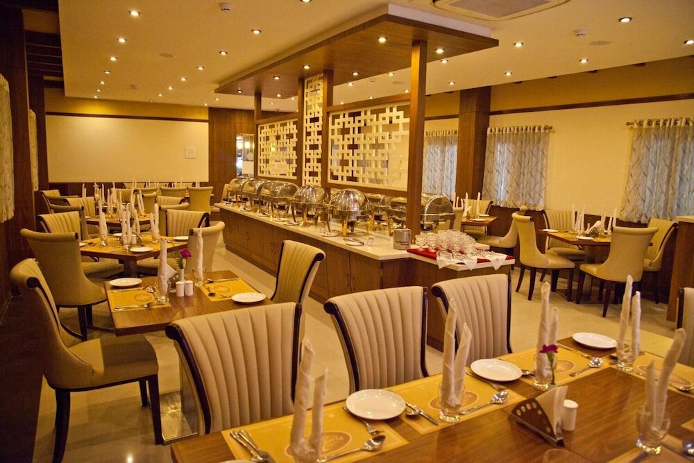 Фото Hotel Prince Gardens