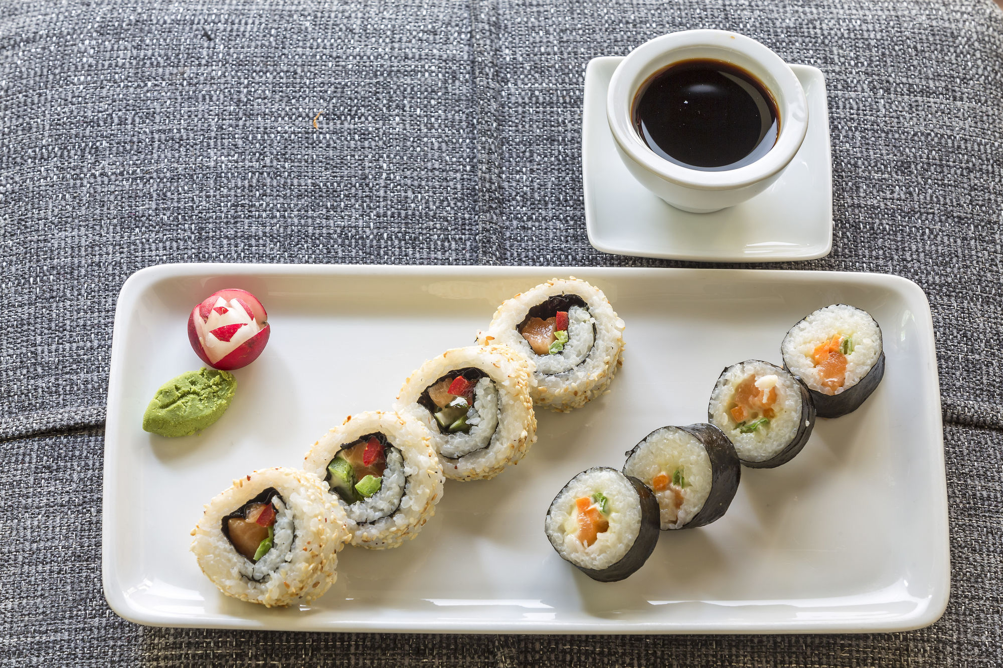 Фото 3Sixty Hotel & Suites