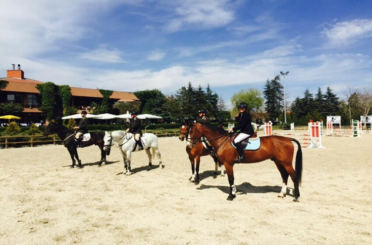 Club de caballos Ankara Equestrian Sports Club, , foto