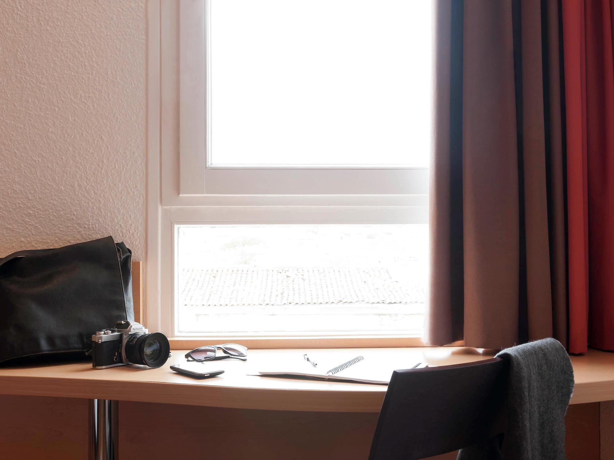 Фото Ibis La Rochelle Vieux Port