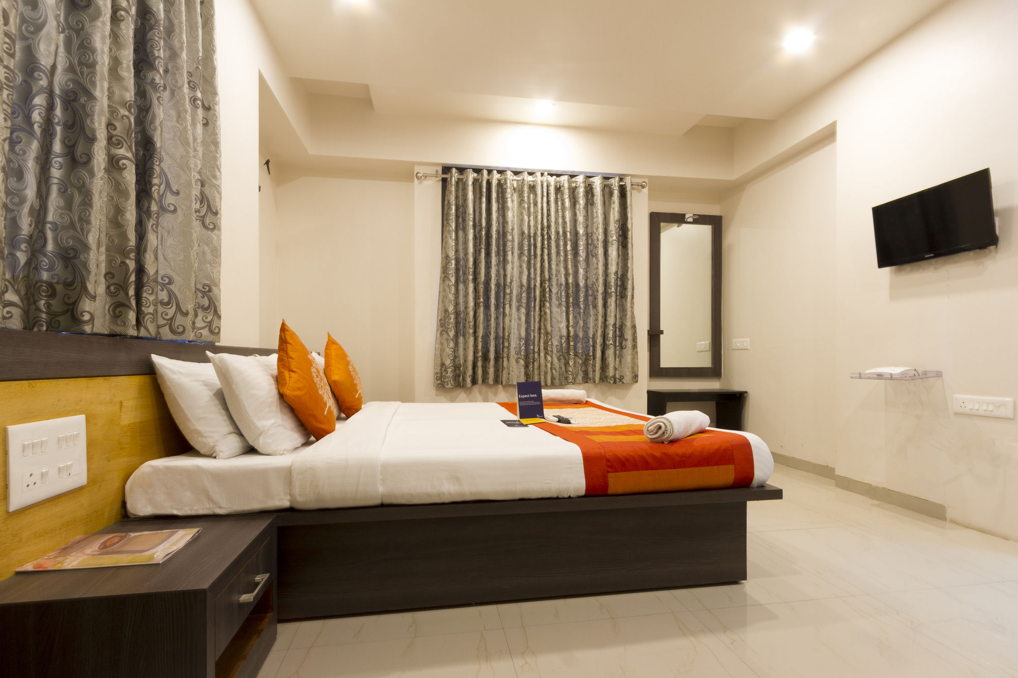 Фото FabHotel Imperio Baner