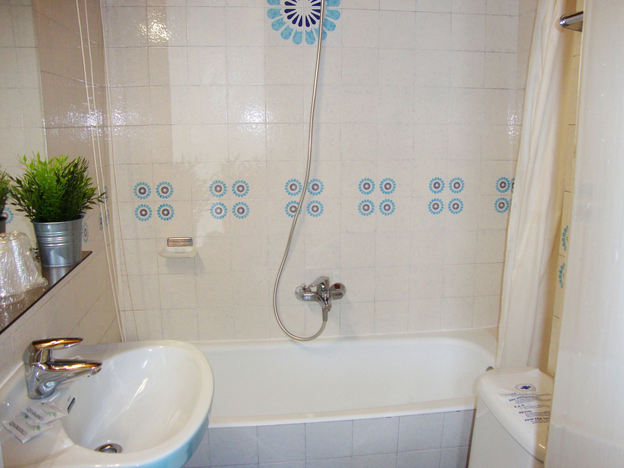 Фото Sapporo 3000