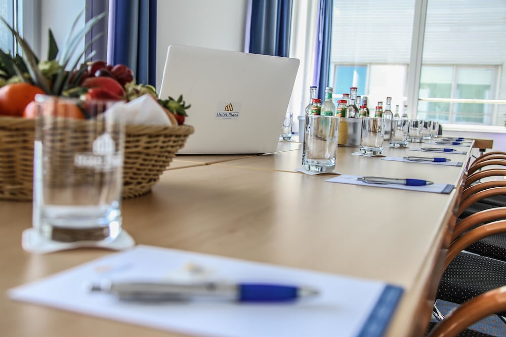 Фото Hotel Plaza Hannover