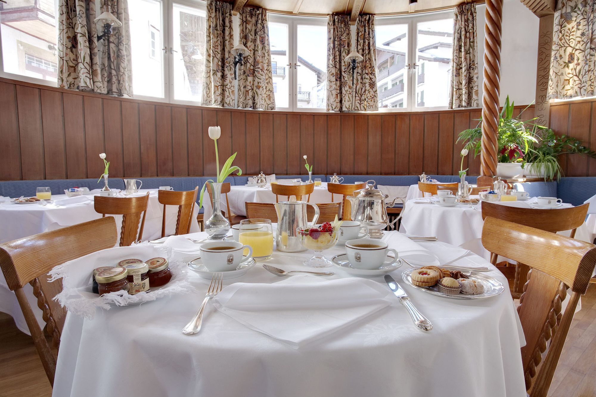 Фото Отель Cortina