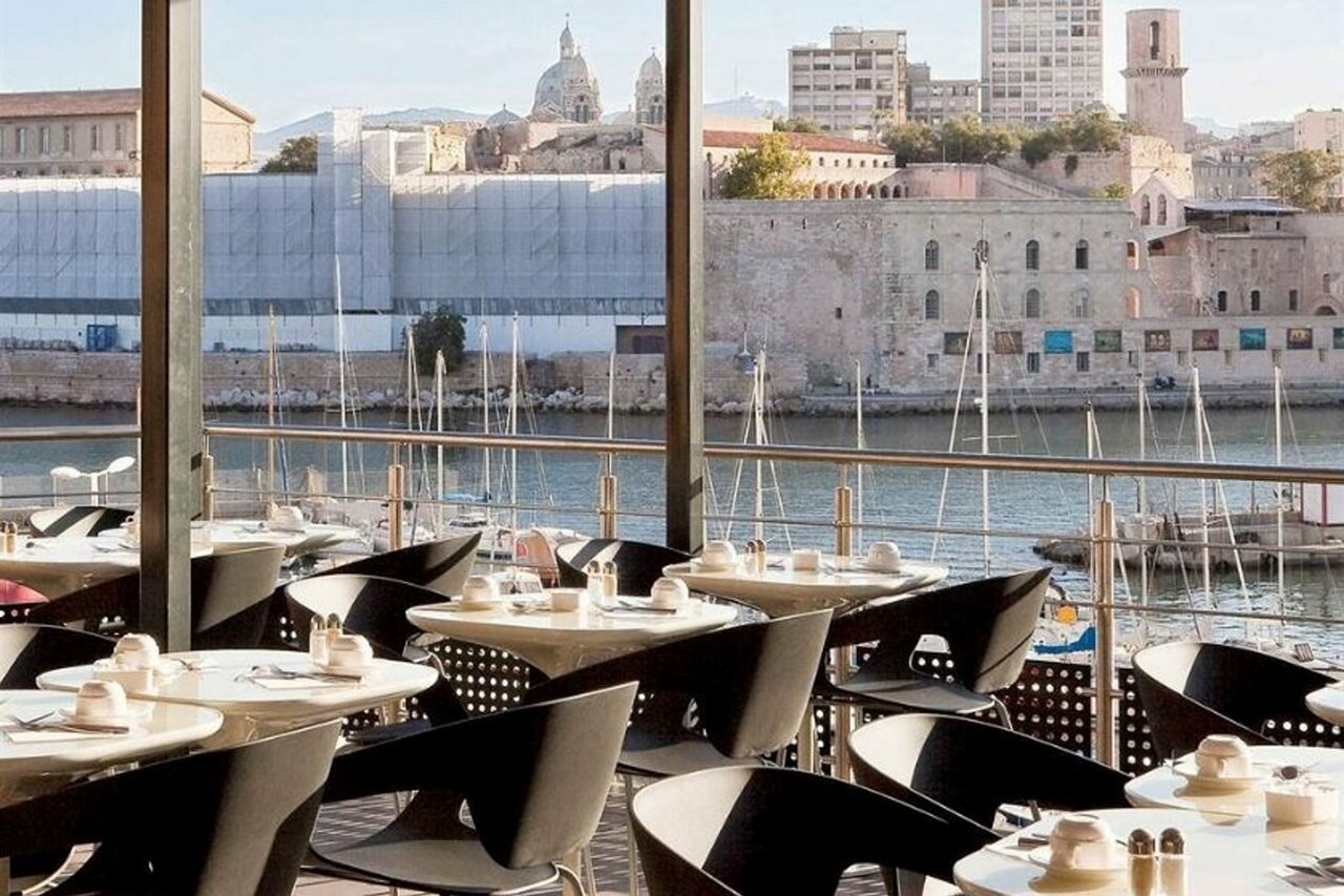 Фото Novotel Marseille Vieux Port