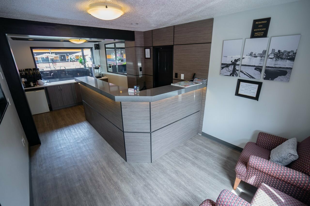 Фото The New 401 Inn