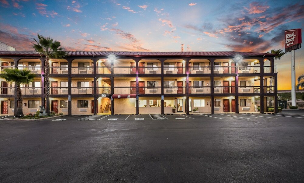 Фото Red Roof Inn Stockton