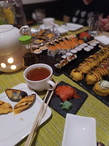 Barra de sushi Sushi house, , foto
