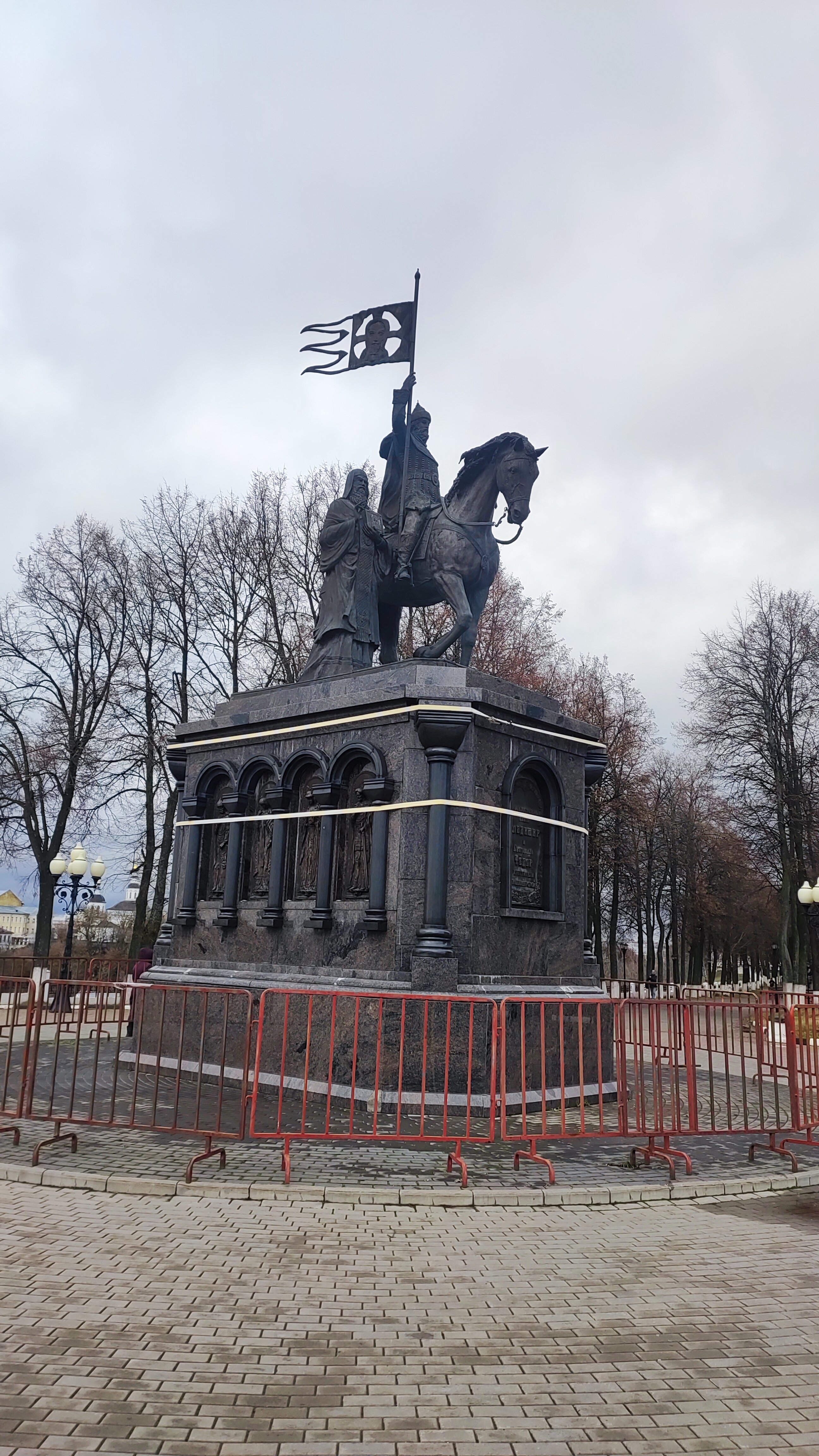 Фото Мономах