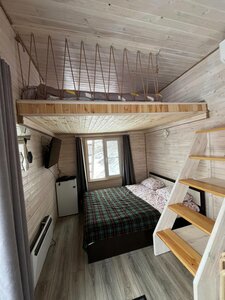 Tiny house
