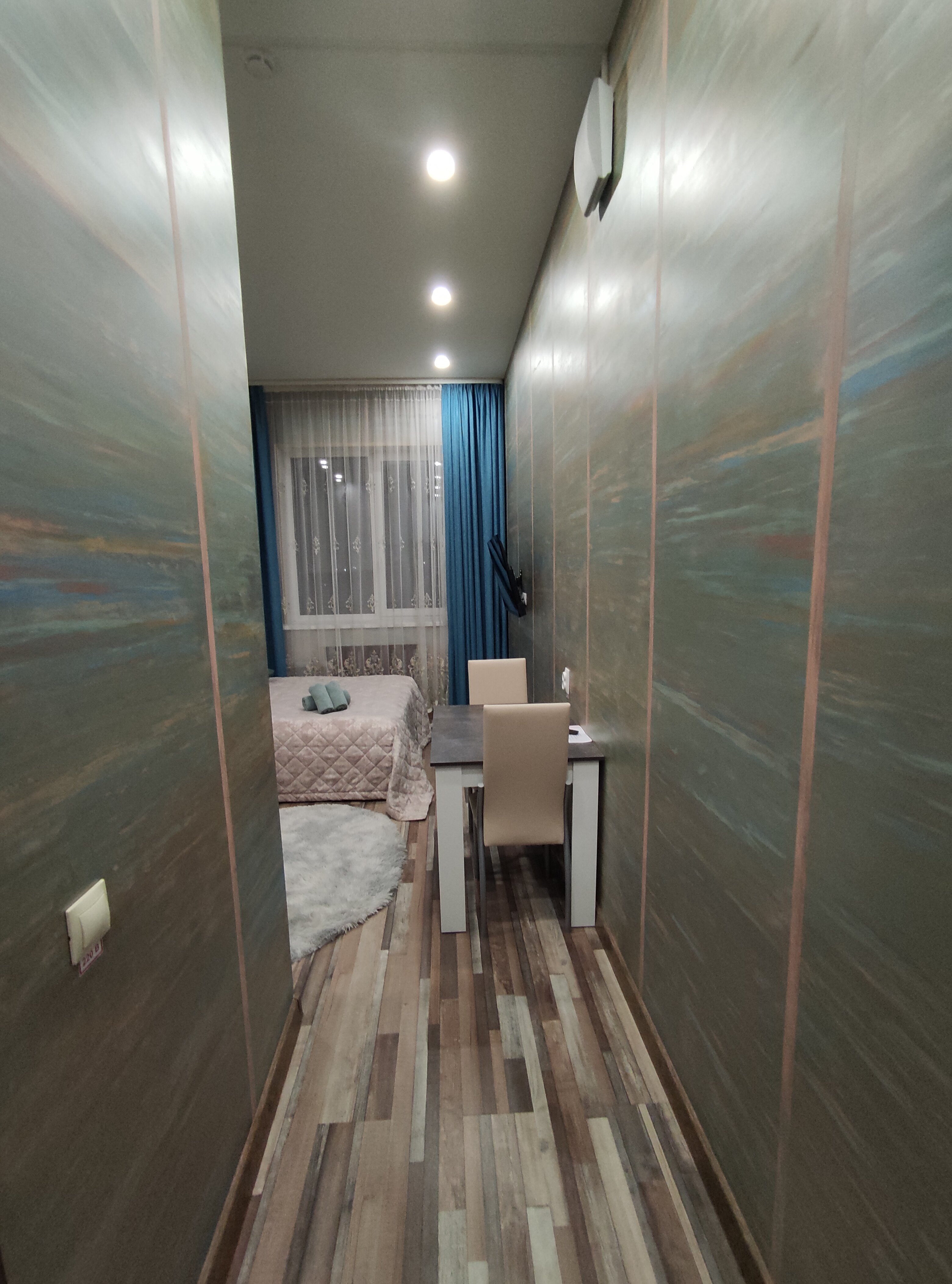 Фото Отель Люкс