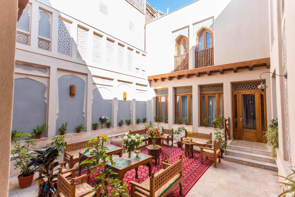 Фото Kukaldosh Boutique Hotel