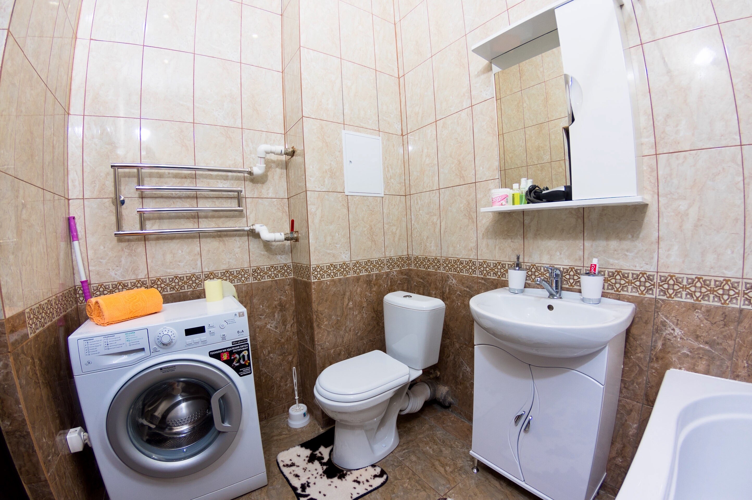 Фото ДонКлюч на Варфоломеева 222а/108а