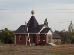 Храм святых апостолов Петра и Павла (ул. Свободы, 11А, село Петровское), православный храм в Воронежской области