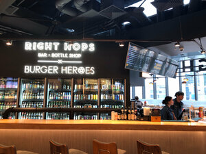 Burger Heroes (1st Krasnogvardeysky Drive, 22с1), cafe