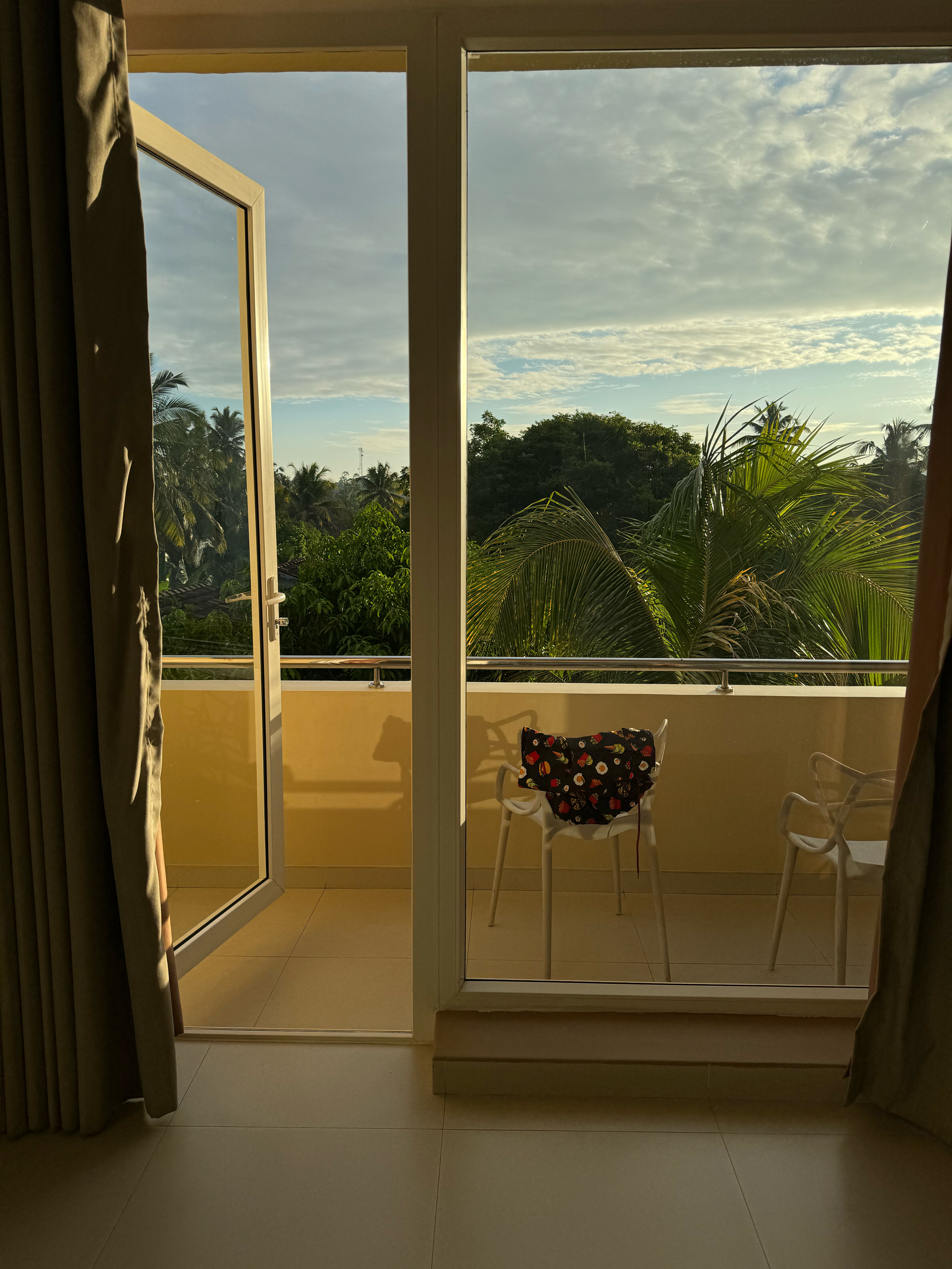 Фото Twenty-Two Weligambay