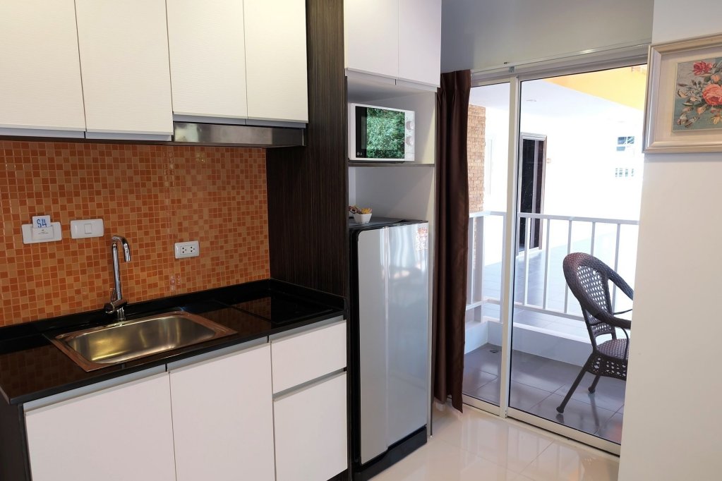 Фото Sunset Apartments