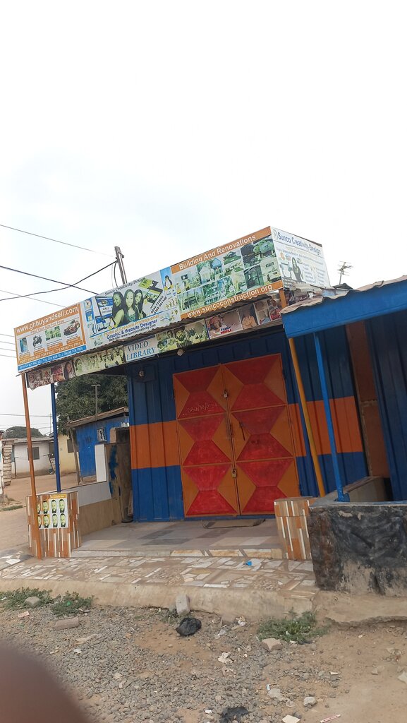Graphic design studio Sunco creativity design Bb, Accra, photo