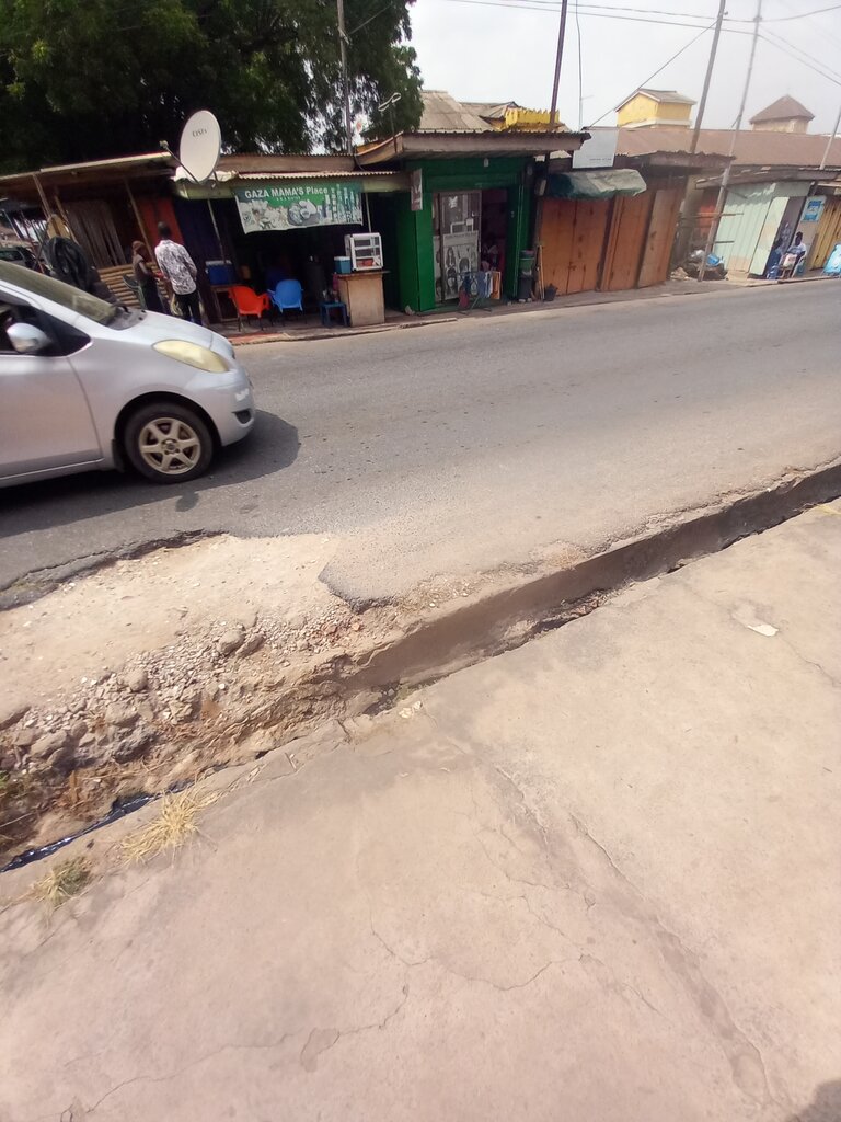 Bar, pub Gaza spot, Accra, photo