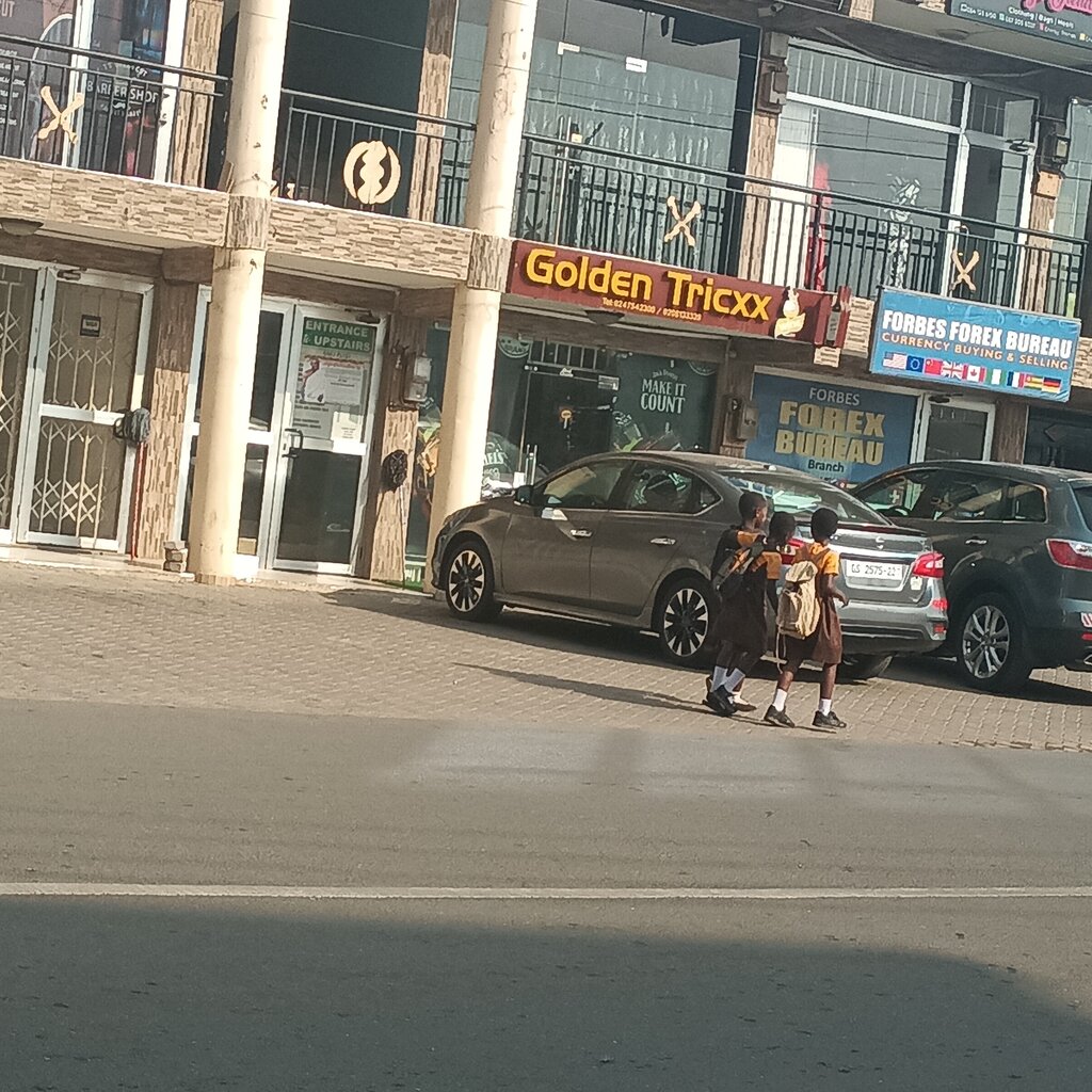 Alcoholic beverages Golden Tricxx, Earth, photo