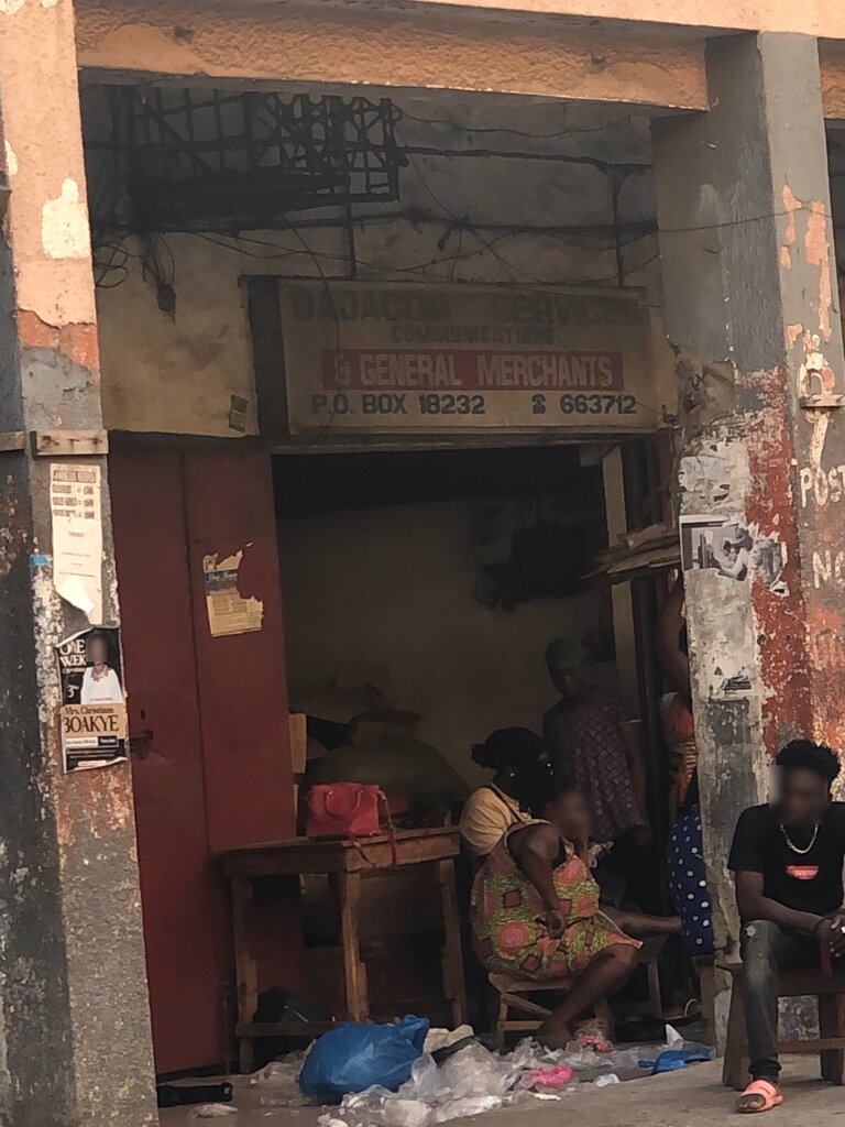 Hardware market Dajacom Service, Accra, photo