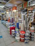 Stringer Market (Kholmistaya Street, 68/4), trabajos de aislamiento