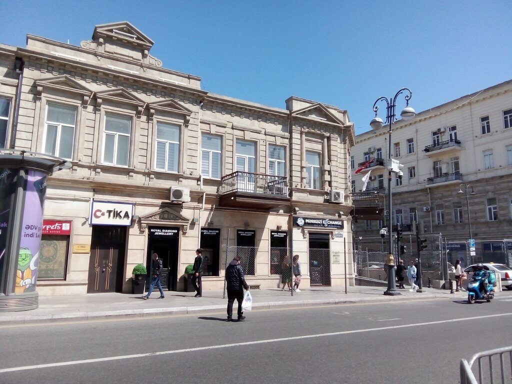 Valyuta mübadiləsi Mərkəzi exchange, Bakı, foto