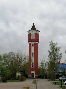 Башня с часами (Moscow, Troitskiy Administrative Okrug, Krasnopakhorskiy District, Krasnaya Pakhra Village, Pervomayskiy pereulok) ، معلم جذب سياحي