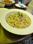 Cafe Regal (206, Saeed Bin Ahmed Al Qtaib Street, E9-02, Abu Dhabi), cafetería