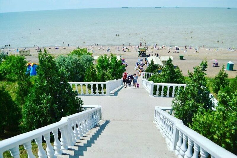 Гостевой дом Александровский сад у моря в Ейске