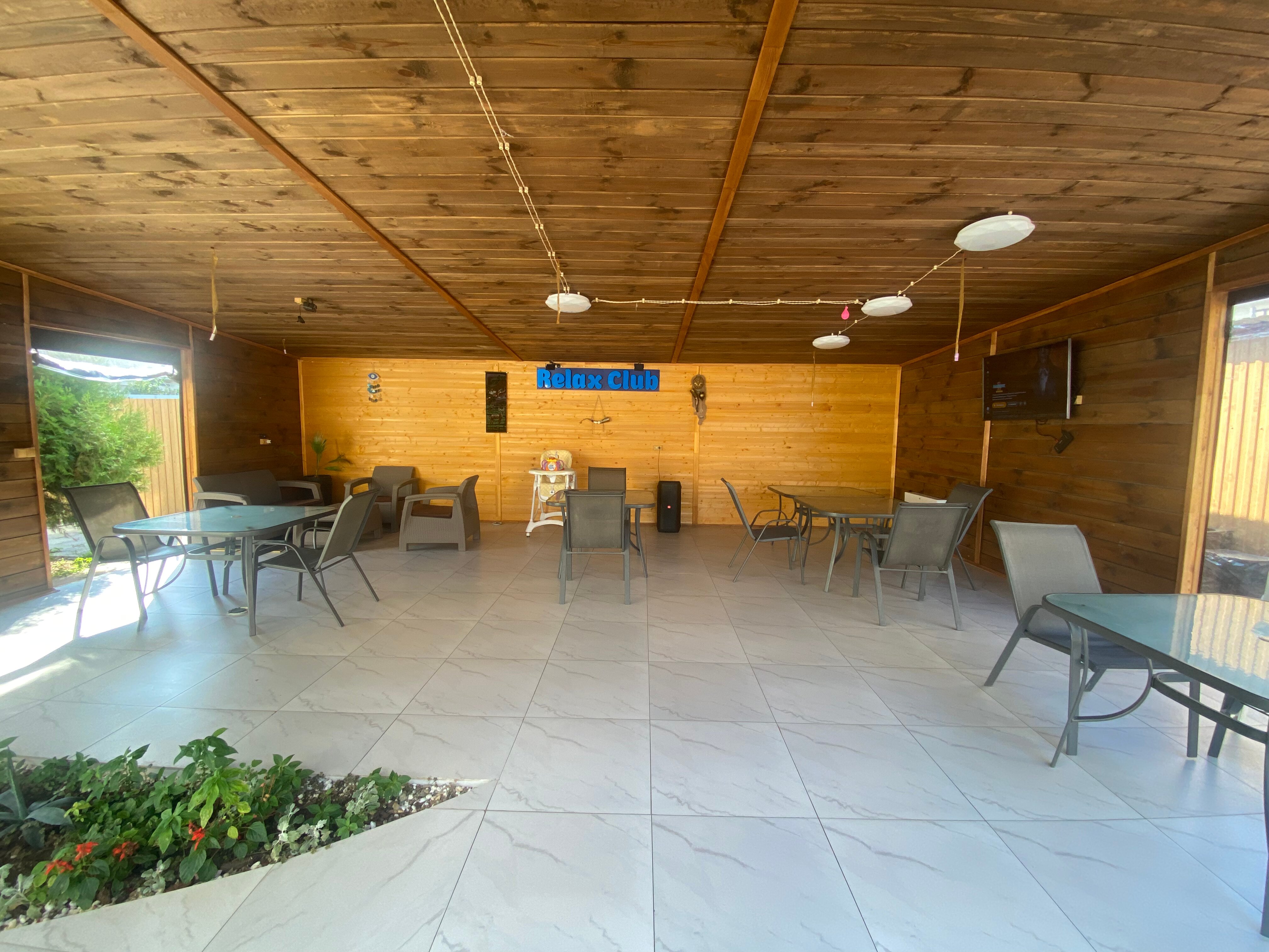 Фото Green Elephant