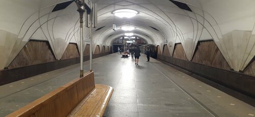 Станция метро Станция метро Аэропорт, Москва, фото