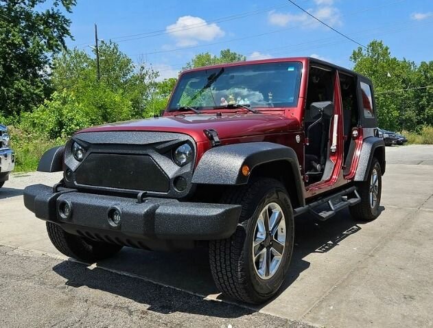 Car service, auto repair Rhino Linings, Dubai, photo