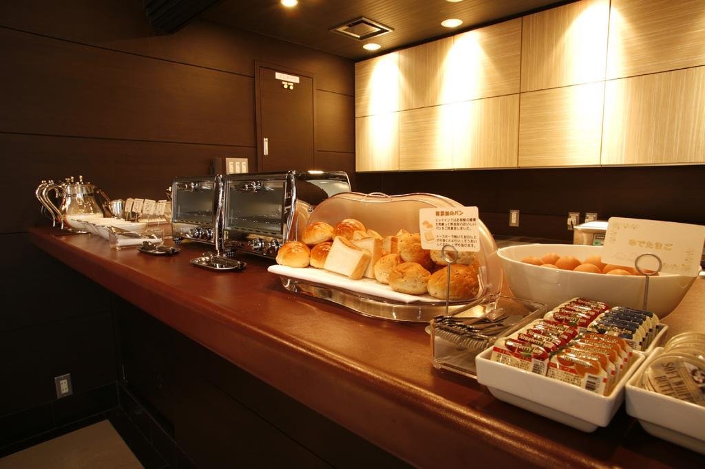 Фото Hotel Mid In Meguro-Ekimae
