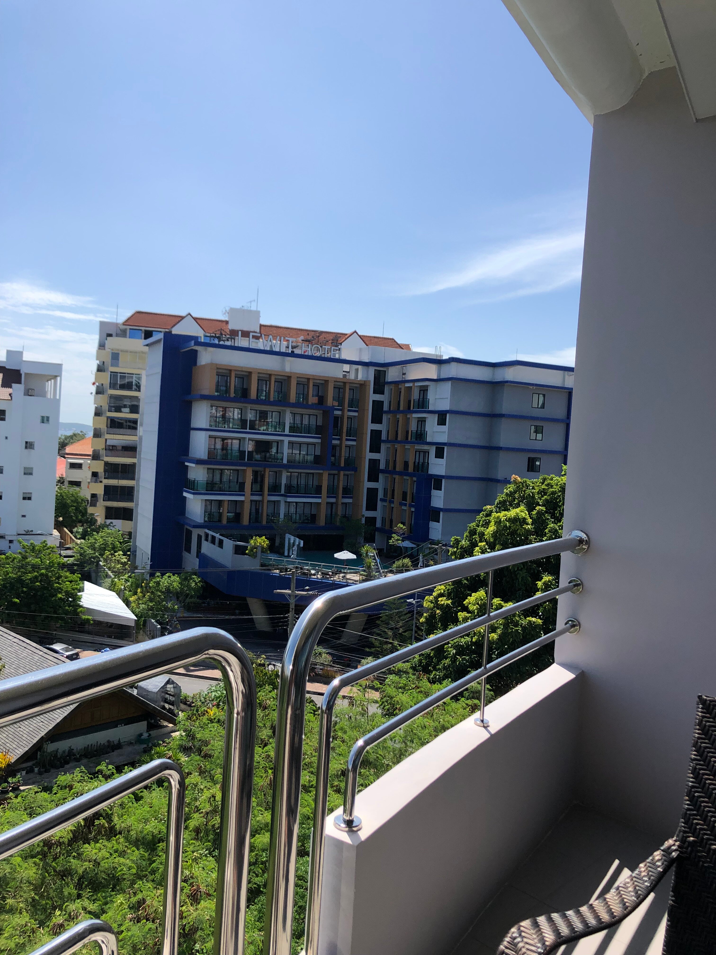 Фото Hill Fresco