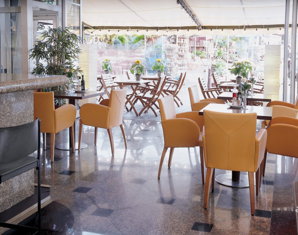 Фото Nh Collection Amsterdam Flower Market