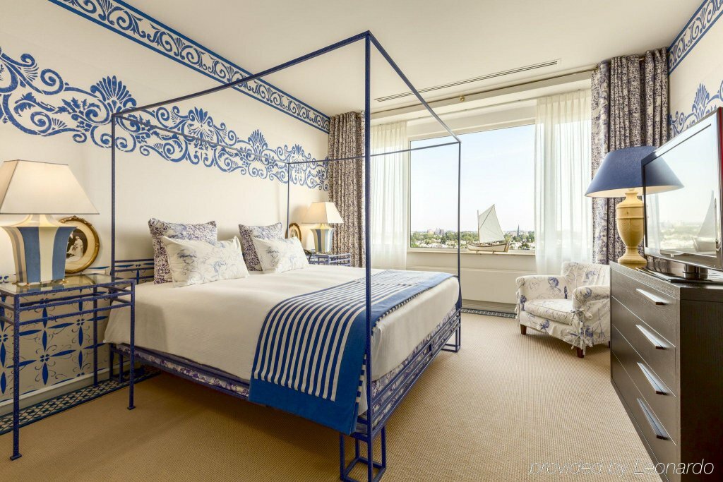 Фото Hilton Amsterdam