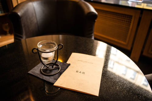 Фото Townhouse Hotel