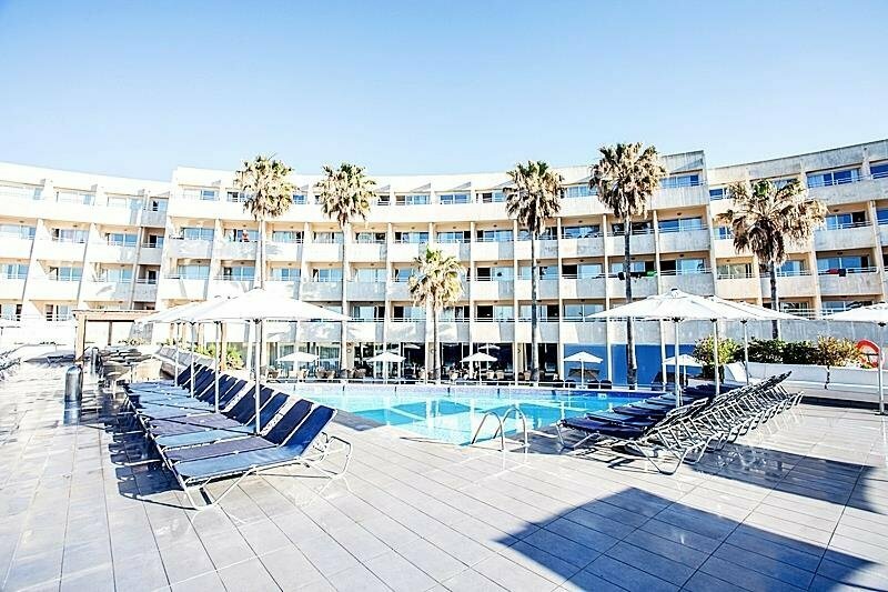Гостиница Aparthotel Fontanellas Playa
