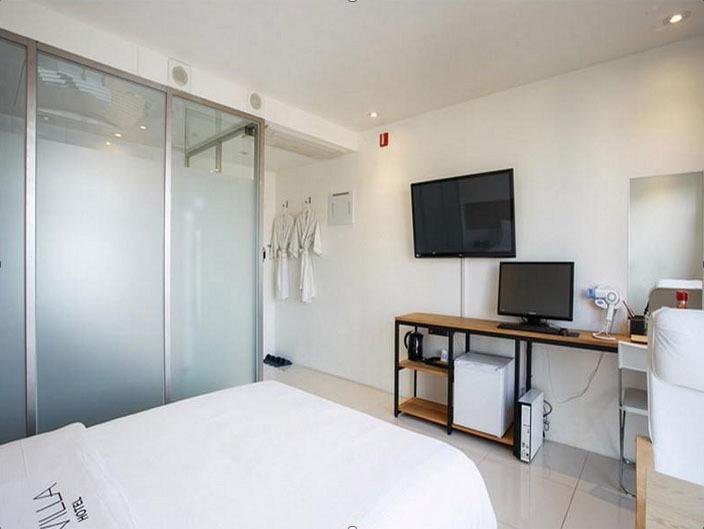 Фото Lavilla Hotel