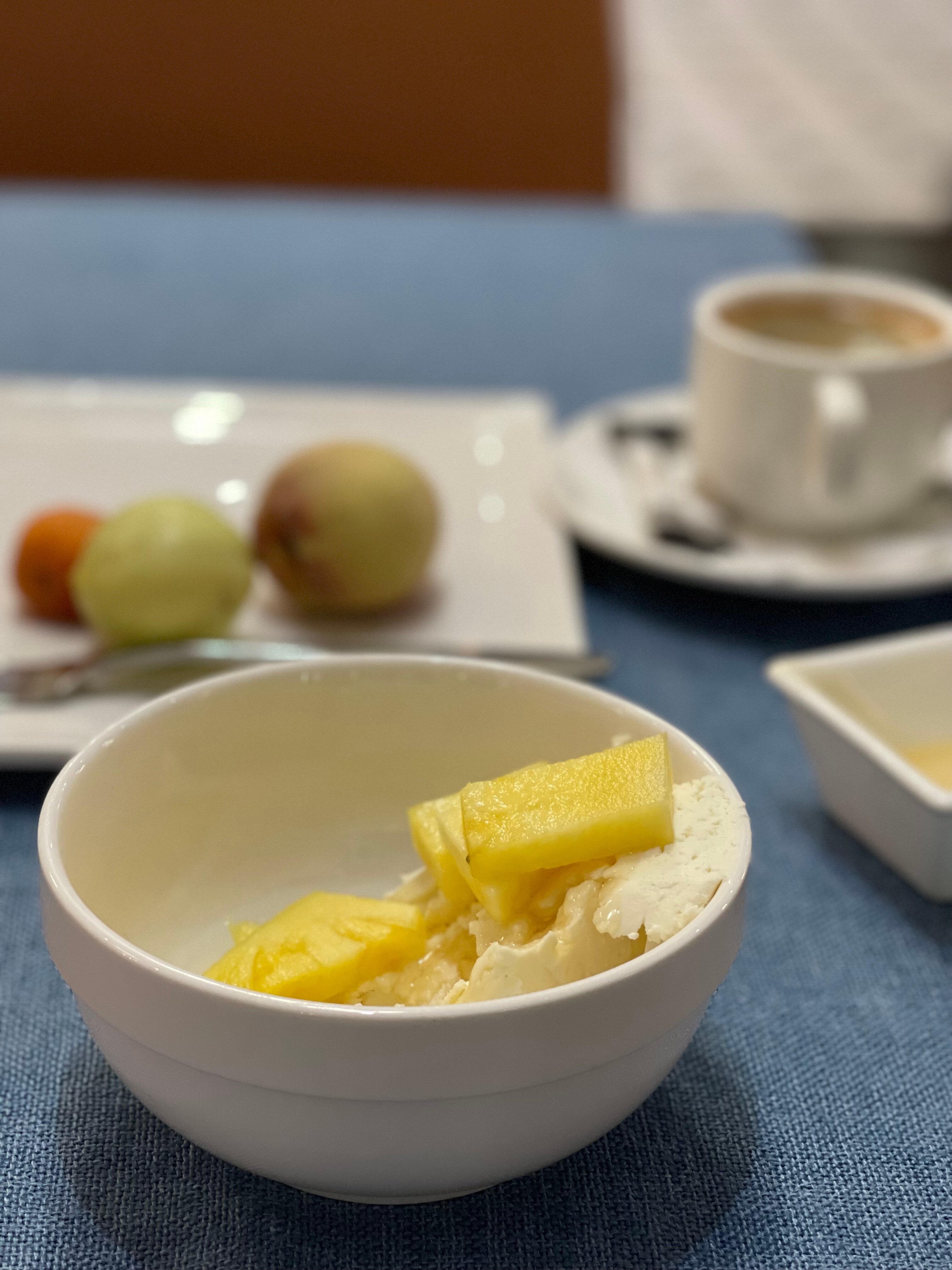 Фото Madison Ave Hotel Bishkek