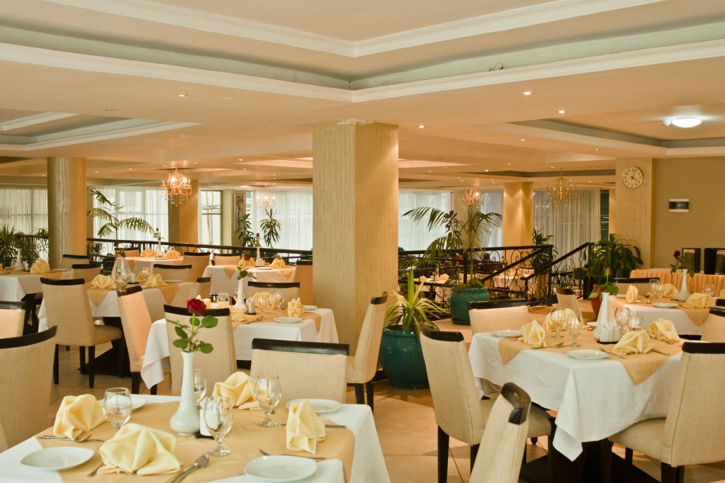 Фото отеля 3