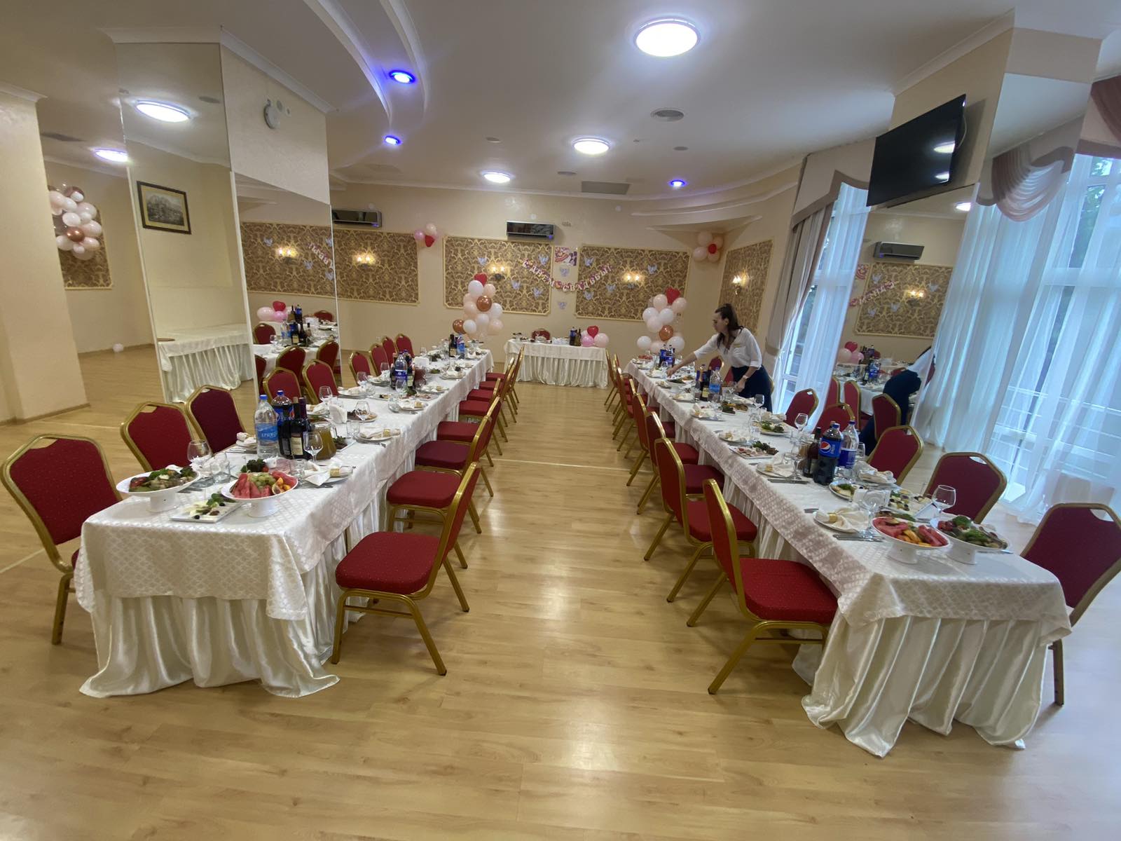 Фото Весёлый Хотэй