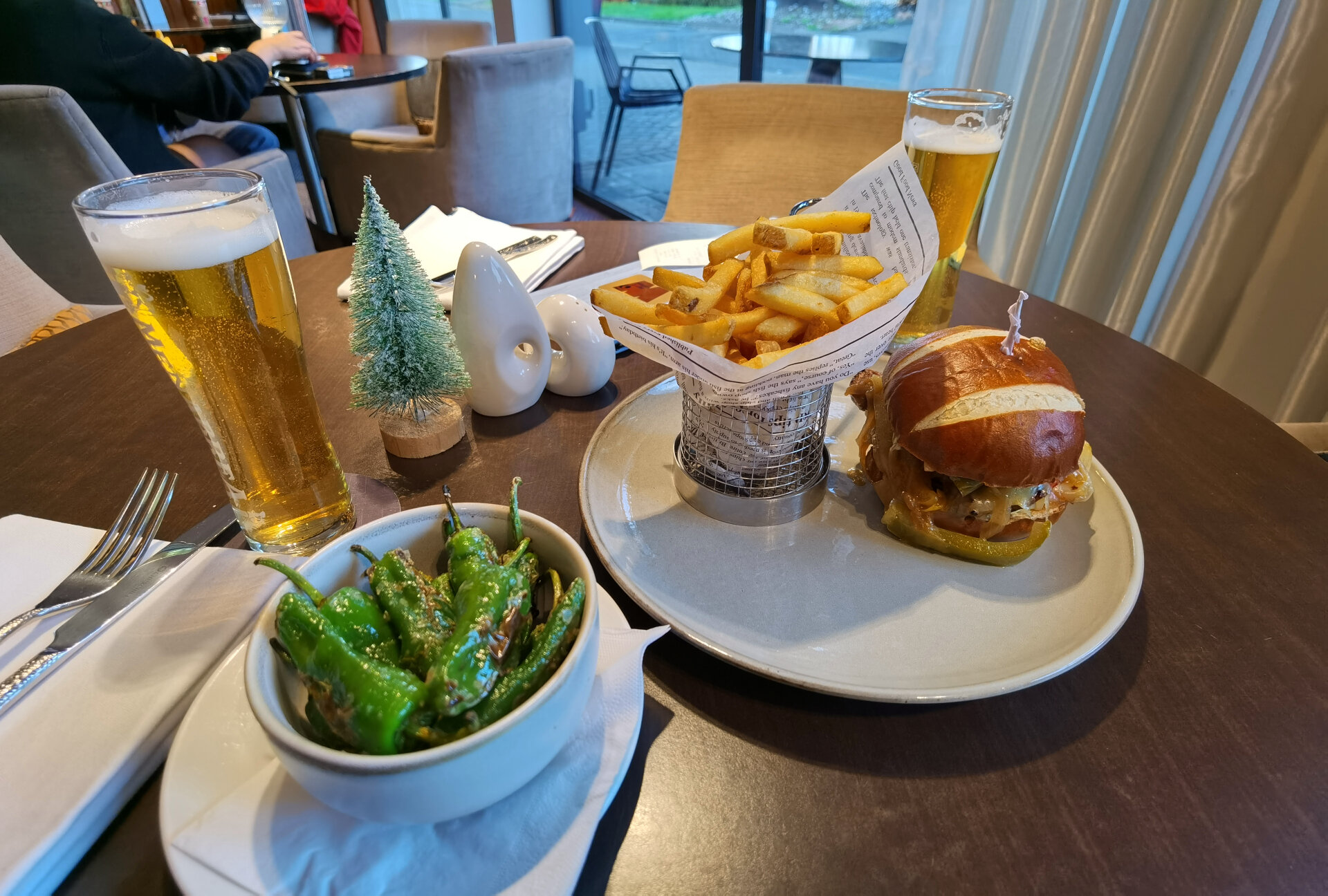 Фото DoubleTree by Hilton Hotel London - Ealing