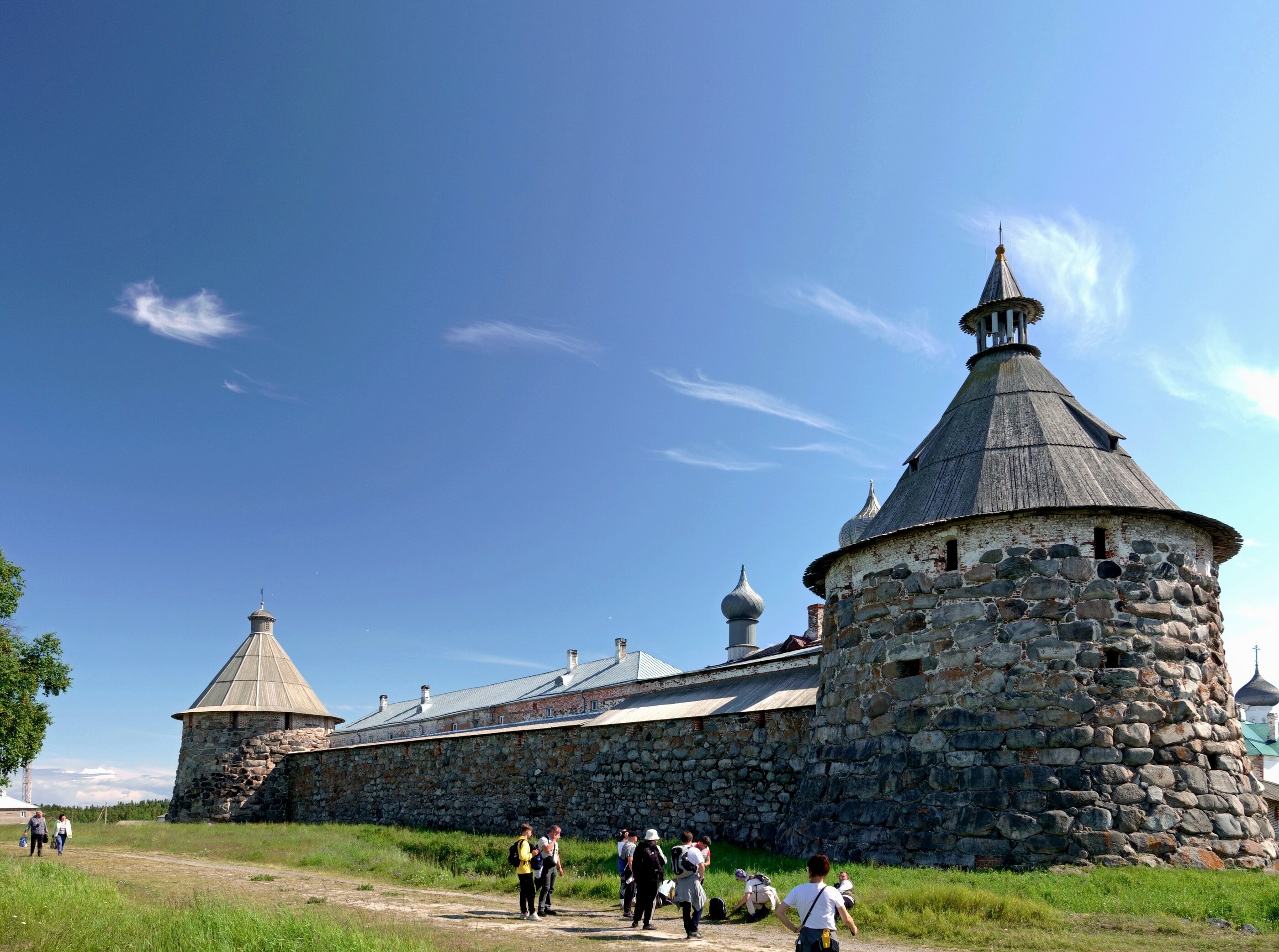 Никольская башня в Салехарде