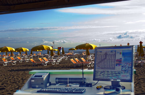 Фото Noha Suite Hotel