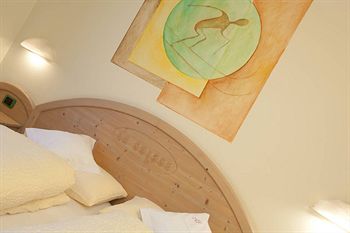 Фото Hotel Garni La Suisse