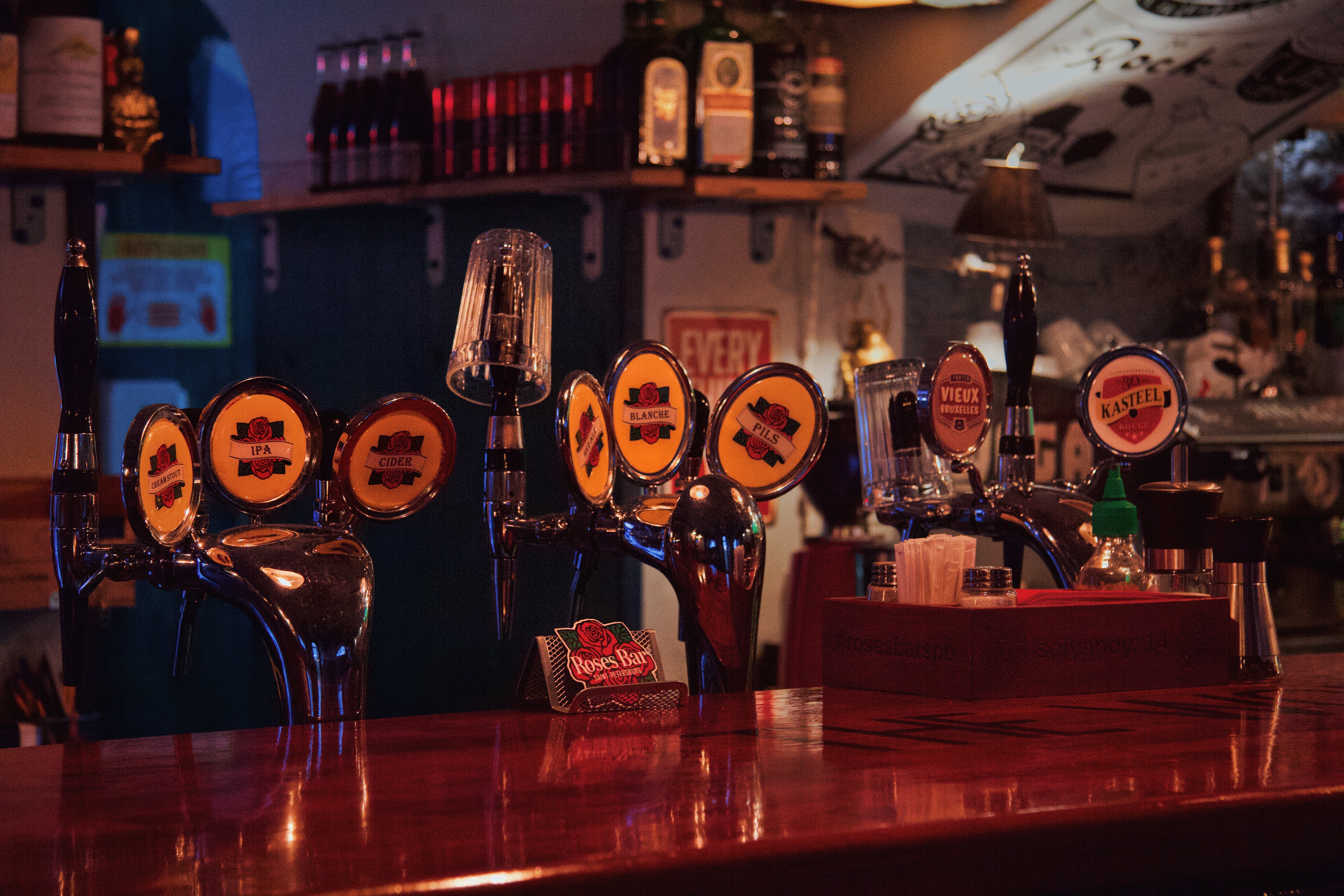 Interrior - Picture of Roses Bar, St. Petersburg - Tripadvisor