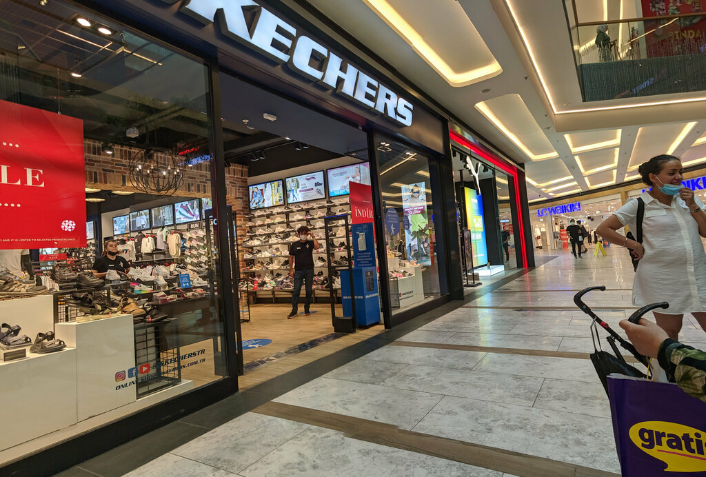 Shopping mall Marmara Forum Alisveris Merkezi, Bakirkoy, photo