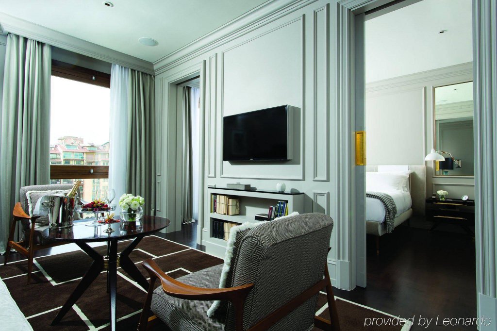 Фото Portrait Firenze - Lungarno Collection